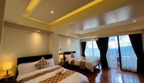 Deluxe Double Room with Balcony