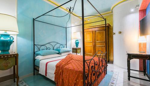 Superior One-Bedroom Apartment