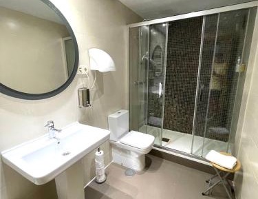Twin Room with Shared Bathroom