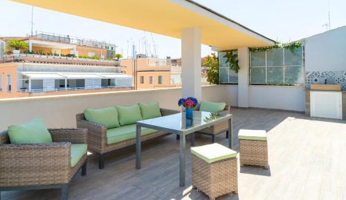One-Bedroom Apartment with Terrace