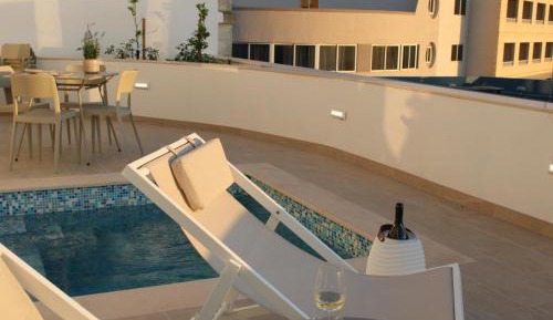 Suite with Private Pool