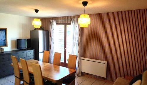 Chalet (7 Adults)