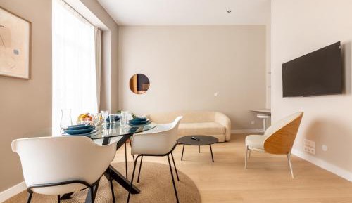 One-Bedroom Superior Apartment