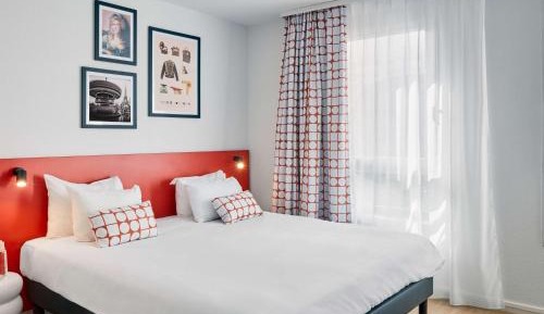 Studio (3 Adults)