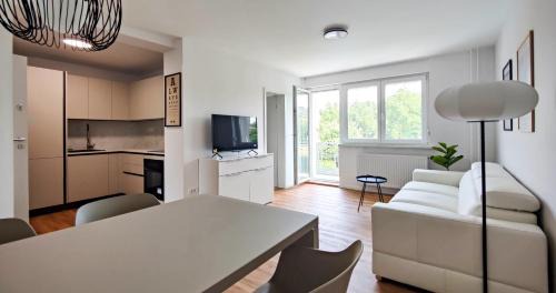 One-Bedroom Apartment with Balcony