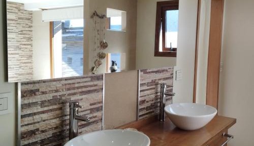 Deluxe Suite with Spa Bath