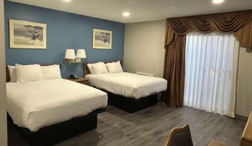Double Room with Two Double Beds - Non-Smoking