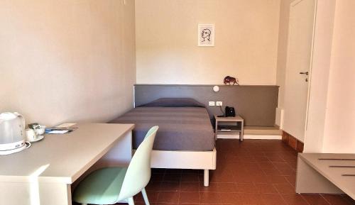 Single Room with Private Bathroom