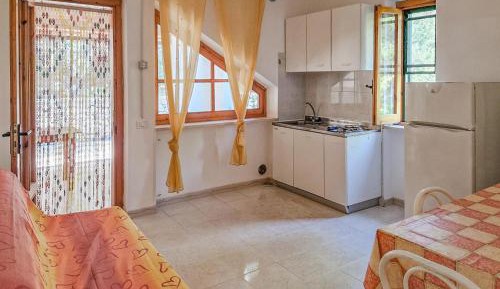 One-Bedroom Holiday Home
