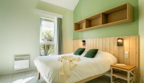 One-Bedroom House with Terrace (4 People)