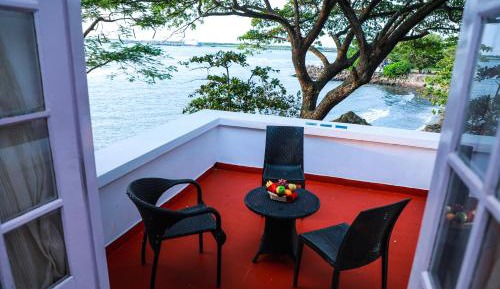 King Suite with Sea View
