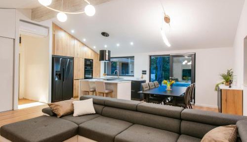 Three-Bedroom Holiday Home 
