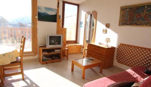 Apartment (4 Adults)