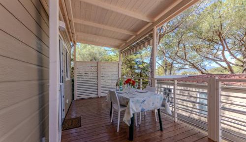 One-Bedroom Bungalow