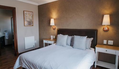 Premium Queen Room