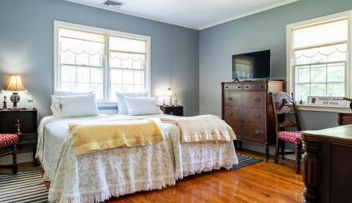 Standard Family Room
