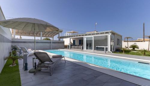 Villa with Sea View
