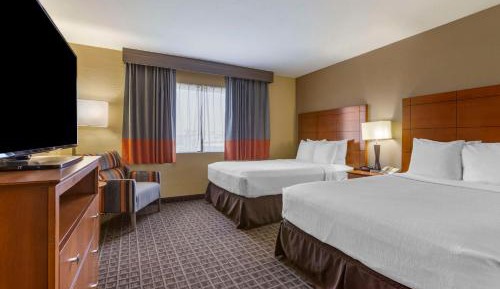 Suite with Two Double Beds and Balcony