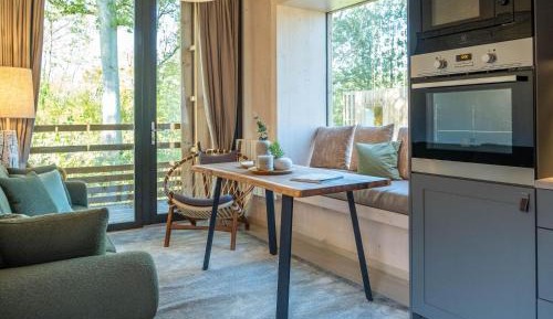 One-Bedroom Holiday Home