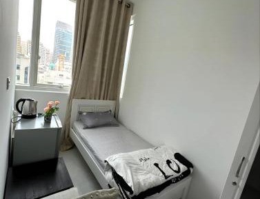 Single Room with Shared Bathroom