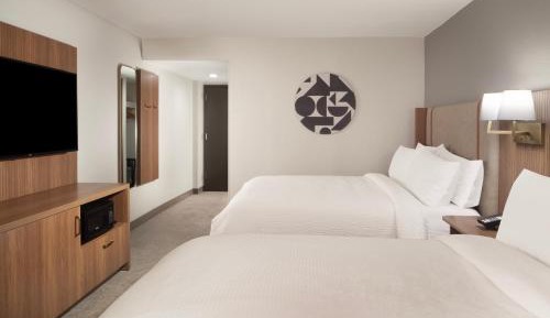 Standard Room with Two Queen Beds