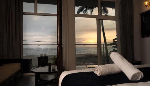 Deluxe Double Room with Balcony and Sea View
