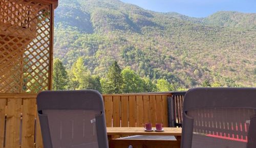 Triple Room with Mountain View