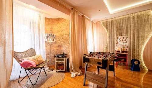 Three-Bedroom Premium Apartment
