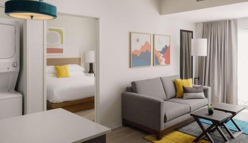 Two Bedroom Suite Accessible Tub - 2 King Beds