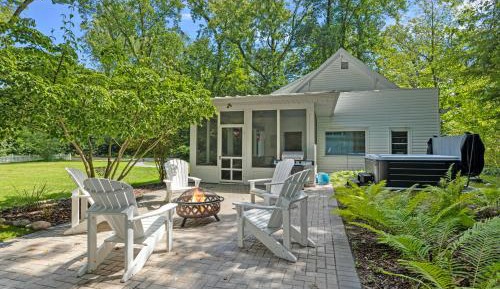 Four-Bedroom Holiday Home