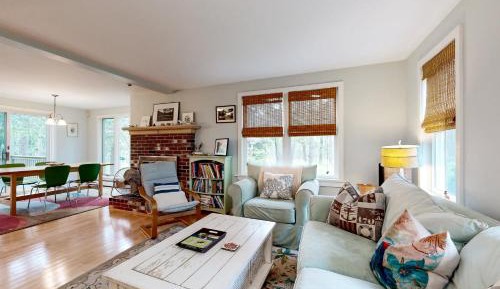 Four bedroom holiday home 