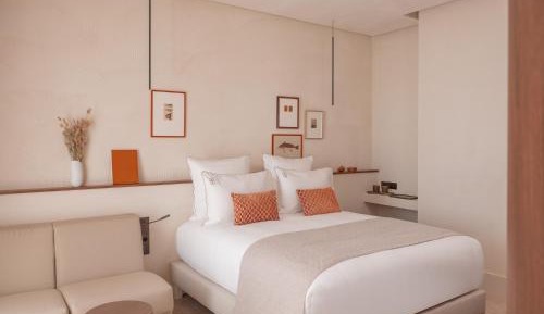 Suite with Balcony