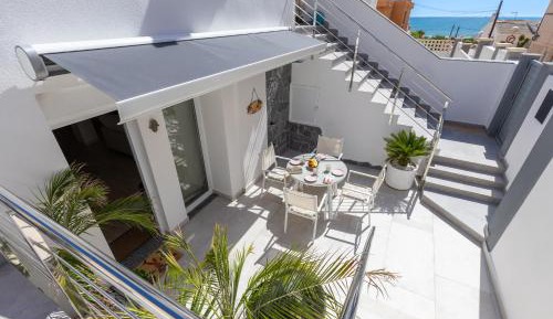 Three-Bedroom Holiday Home 