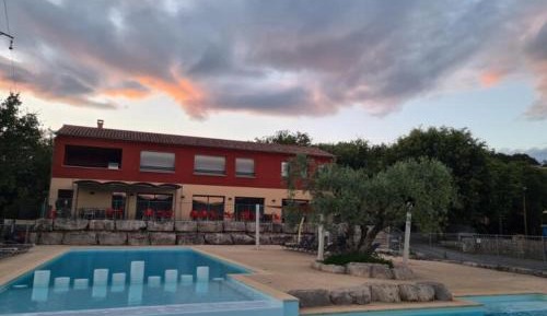 Three-Bedroom Holiday Home 