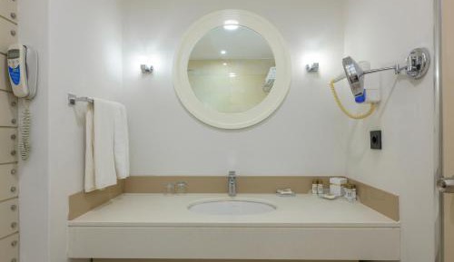 Deluxe Double or Twin Room with Garden View