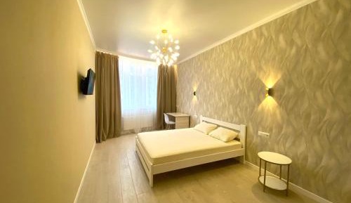 Deluxe One-Bedroom Apartment with City View