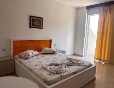 Deluxe Double Room with Balcony and Sea View