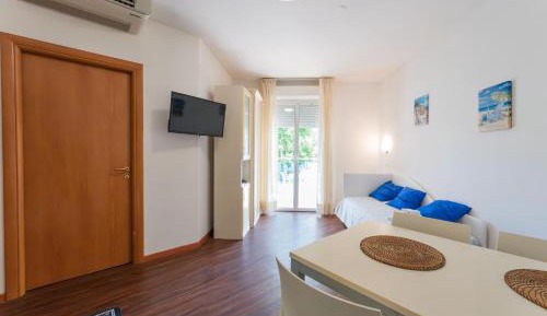 One-Bedroom Apartment (4 Adults)