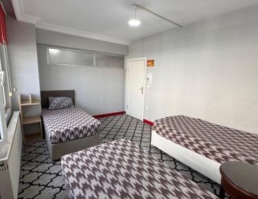 Economy Triple Room with Shared Bathroom