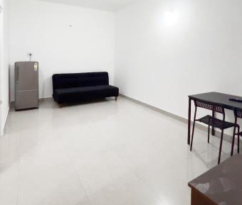 Superior One-Bedroom Apartment