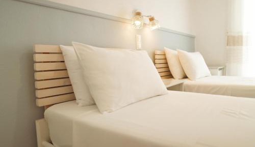 Double or Twin Room with Side Sea View