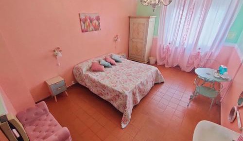 Double or Twin Room with External Bathroom