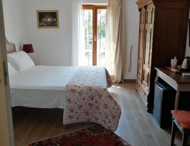 Double or Twin Room with Private Bathroom