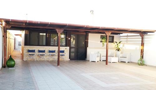 One-Bedroom Villa