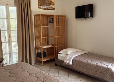 Triple Room with Sea View