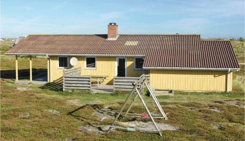 Four-Bedroom Holiday Home