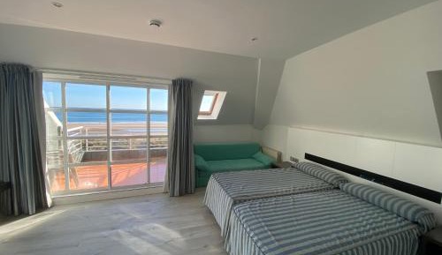 Superior Double or Twin Room with Sea View