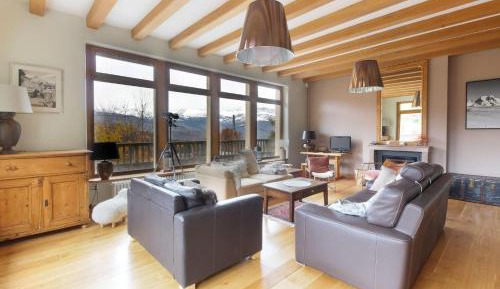 Superior Chalet