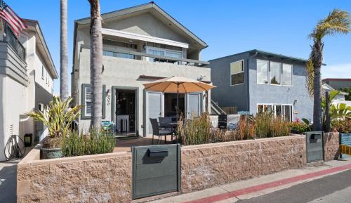 Two-Bedroom Townhouse