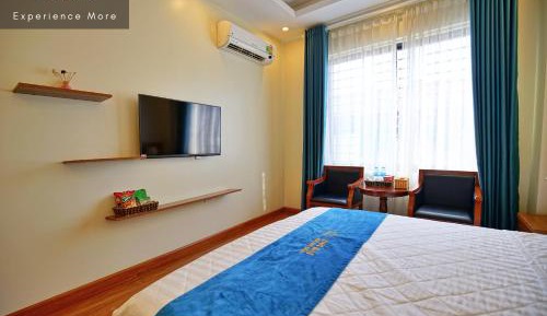 Deluxe Queen Room